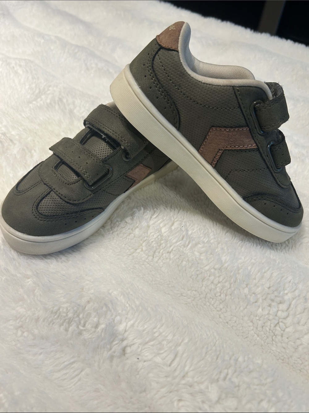 Dr.Scholls Olive Green Toddler Sneakers